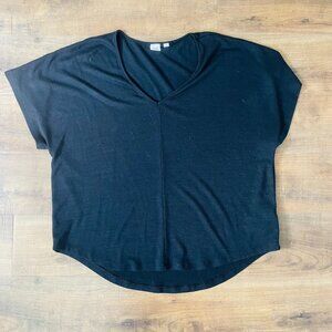 GAP Navy V-Neck Short Sleeve Relaxed Fit Tee Size Large